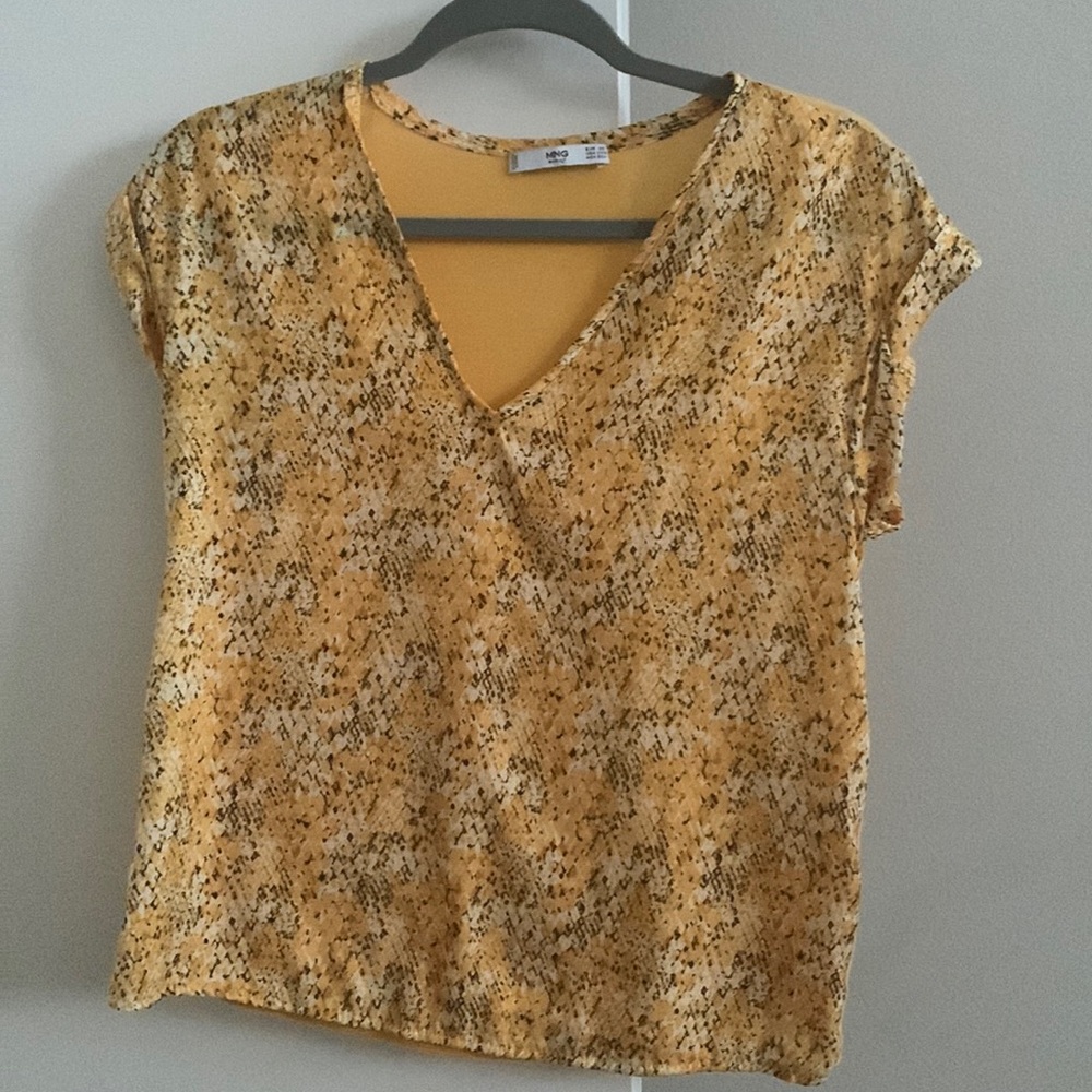 MNG yellow top